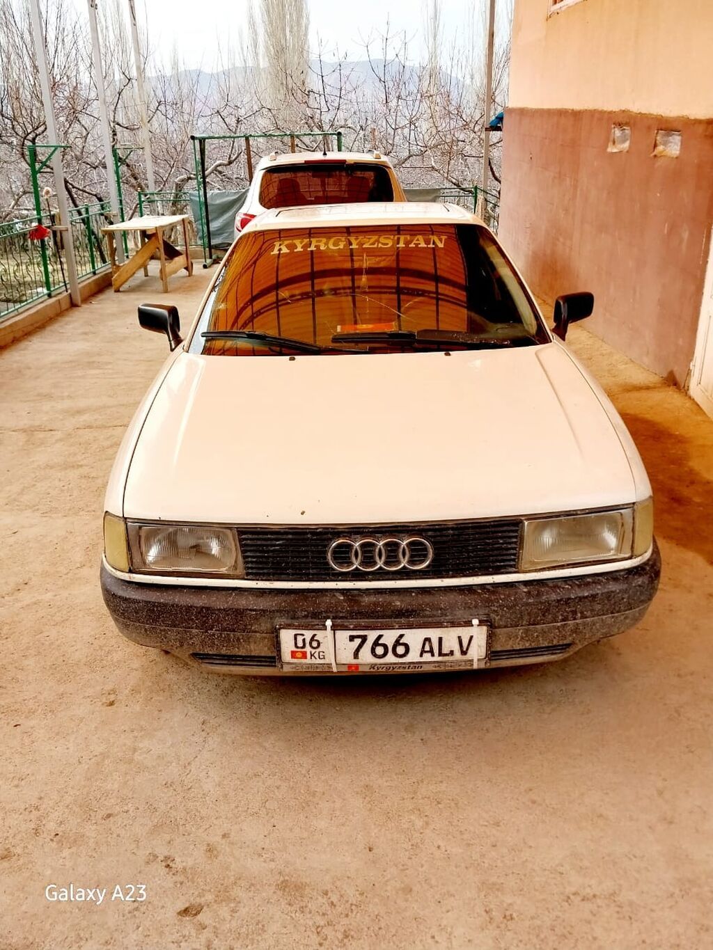 Audi 80