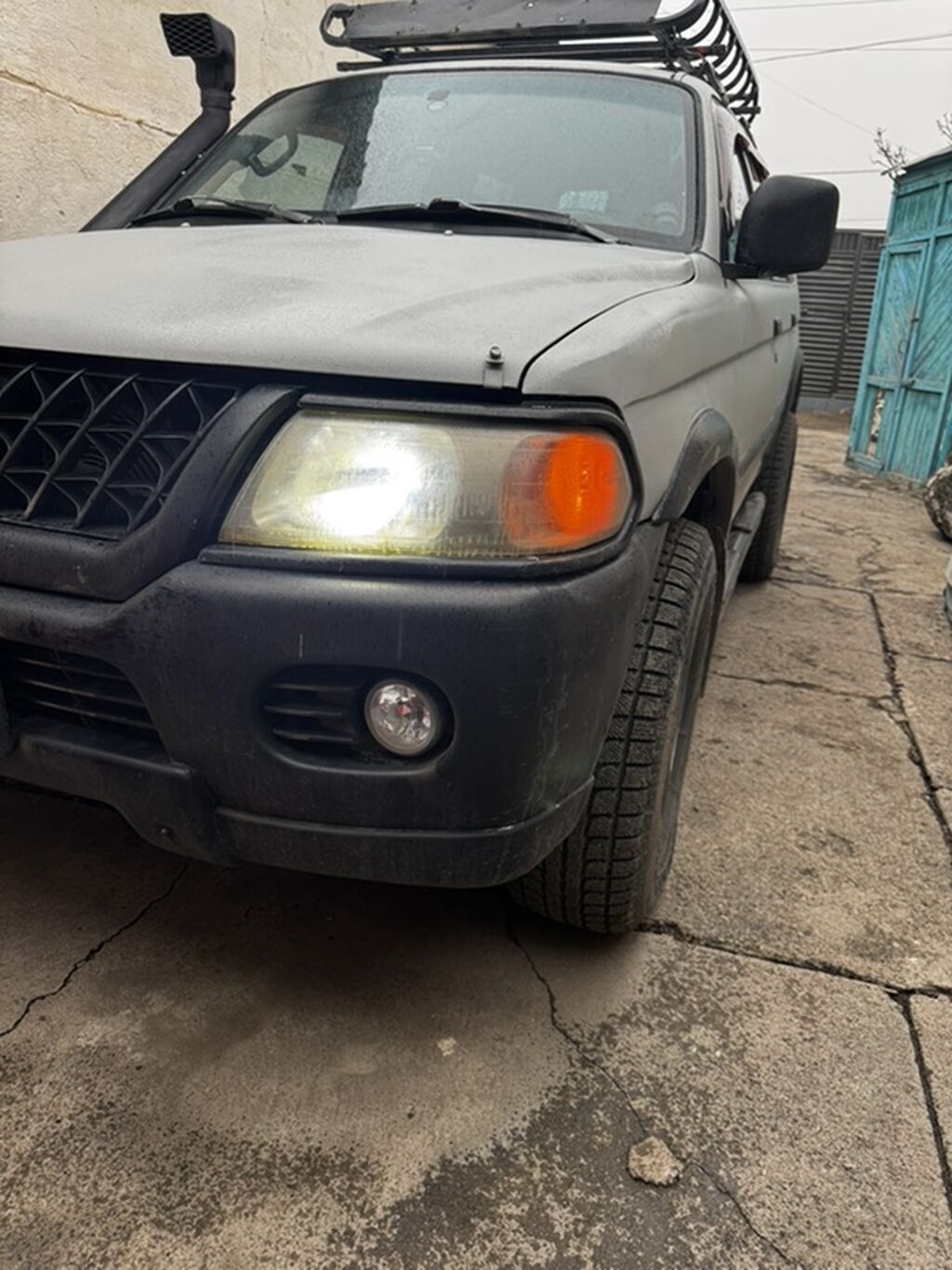 Mitsubishi Montero Sport