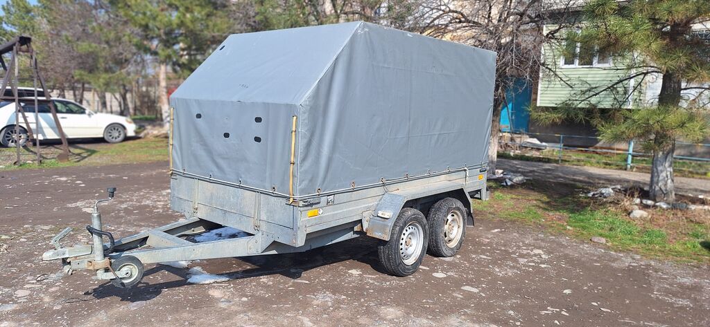 Продаю прицеп двухосный. параметры длина кузова 3 м. ширина 1,5м