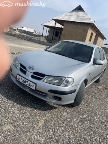 Nissan Almera