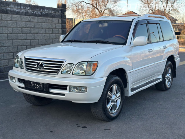 Lexus LX