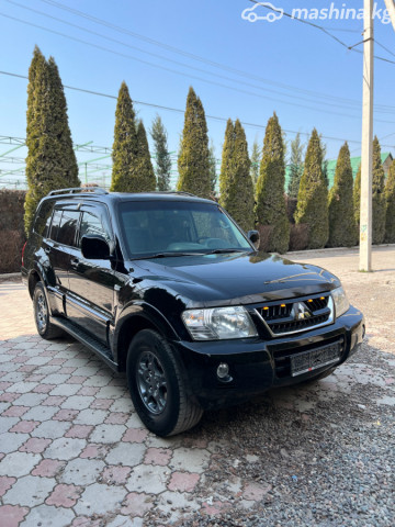 Mitsubishi Montero