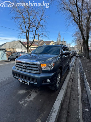 Toyota Sequoia