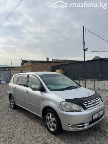 Toyota Ipsum