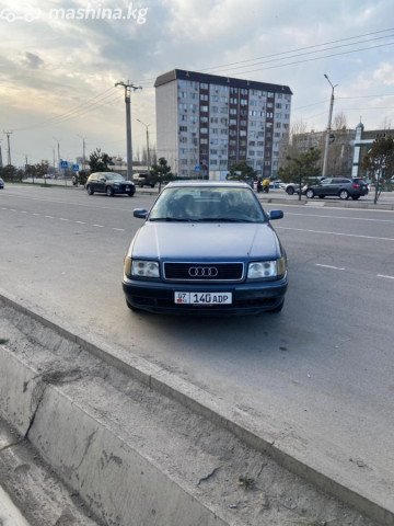 Audi 100