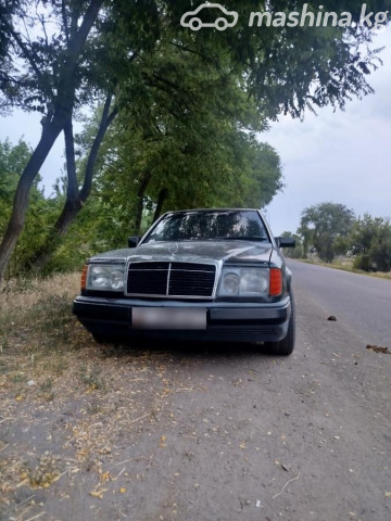 Mercedes-Benz W124
