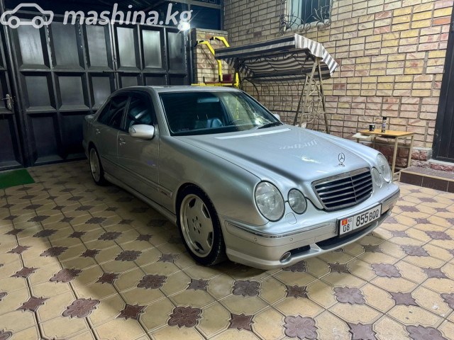 Mercedes-Benz E-Класс AMG
