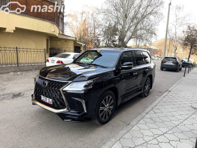 Lexus LX