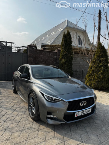 Infiniti Q30