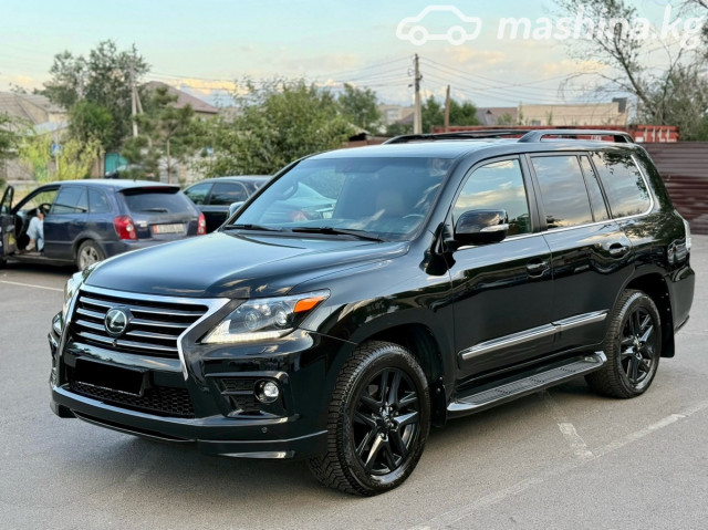 Lexus LX