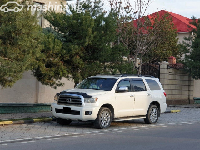 Toyota Sequoia