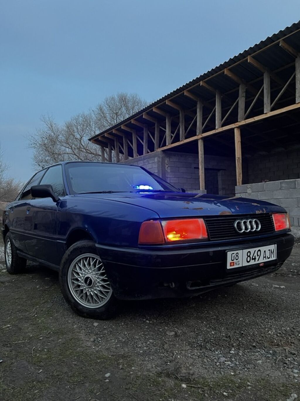 Audi 80