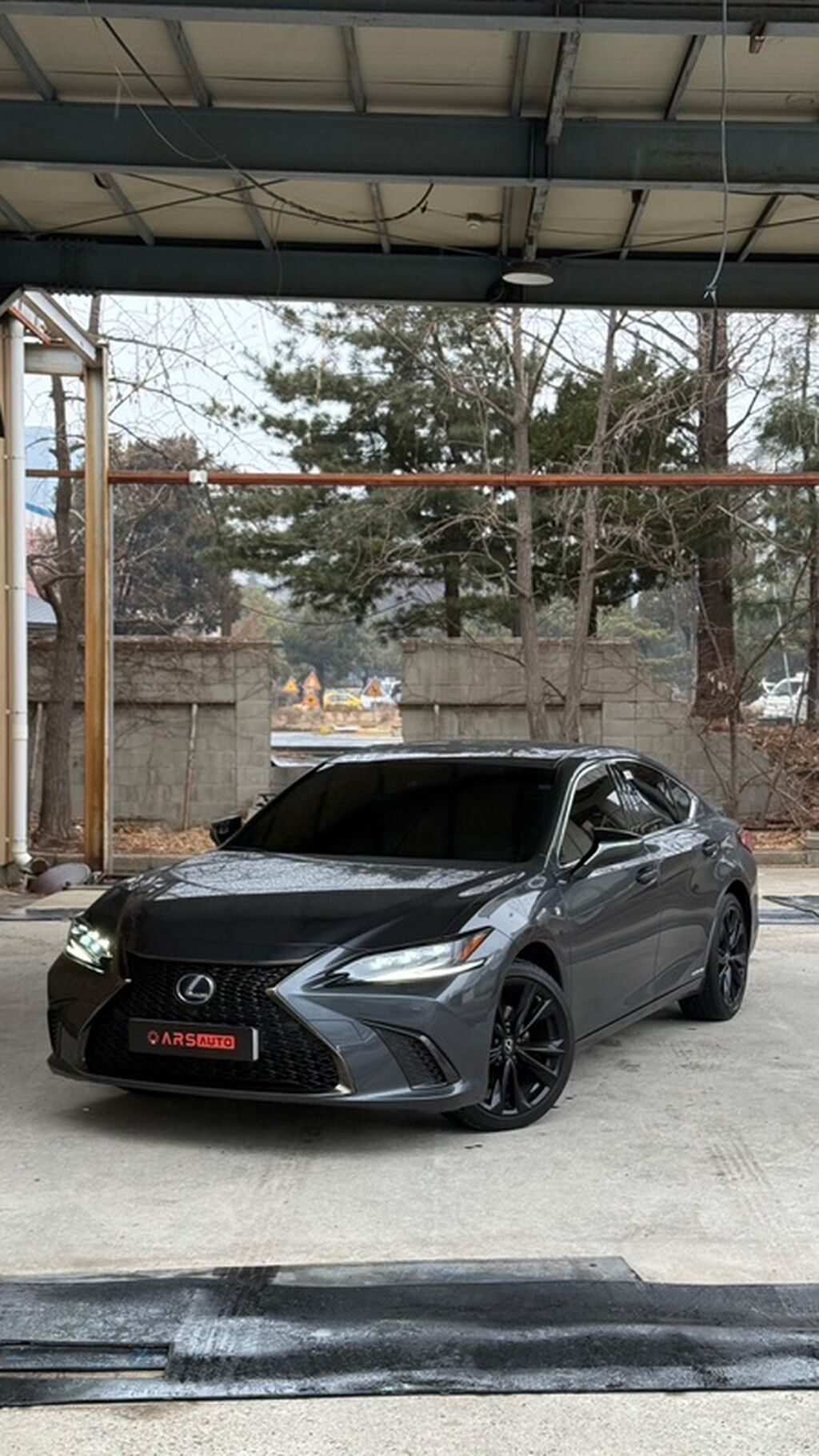 Lexus ES