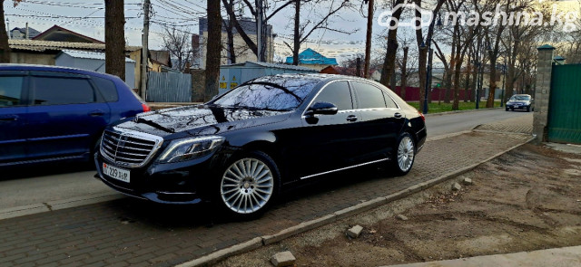 Mercedes-Benz S-Класс