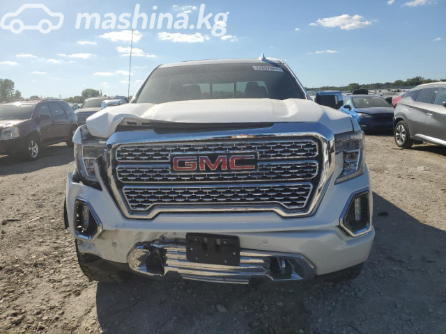 GMC Sierra