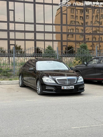 Mercedes-Benz S-Класс