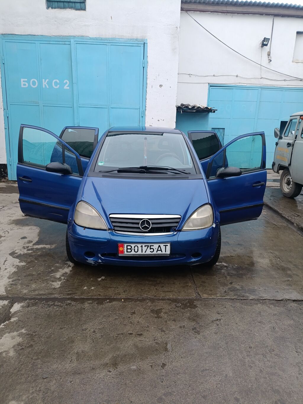 Mercedes-Benz A-class