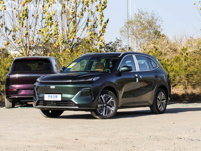 Geely Galaxy Starship 7