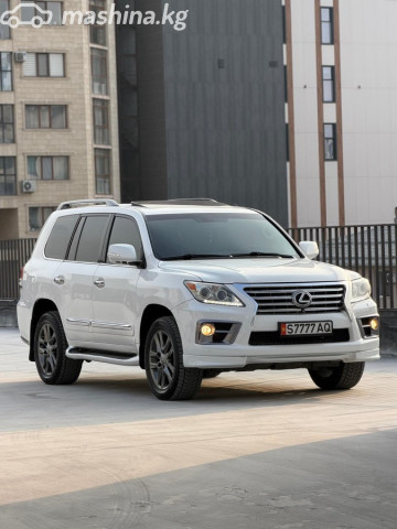 Lexus LX