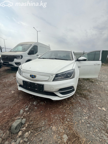 Geely Emgrand EV