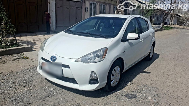 Toyota Prius c