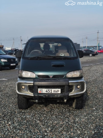 Mitsubishi Delica