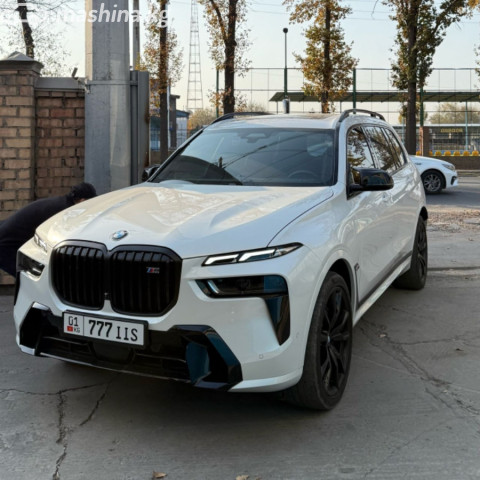 BMW X7