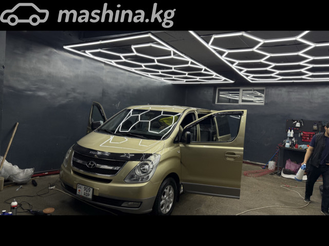 Hyundai Starex (H-1)