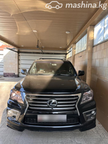 Lexus LX