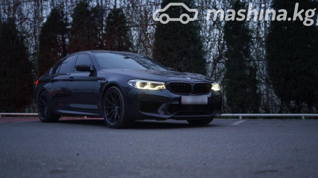 BMW M5