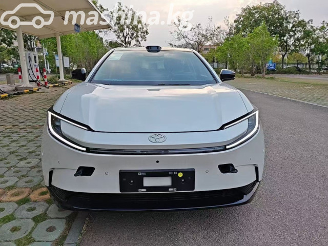 Toyota bZ5