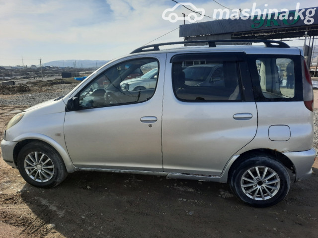 Toyota Yaris Verso