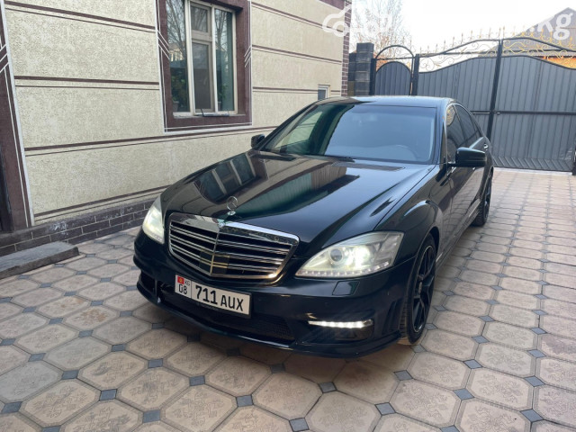 Mercedes-Benz S-Класс