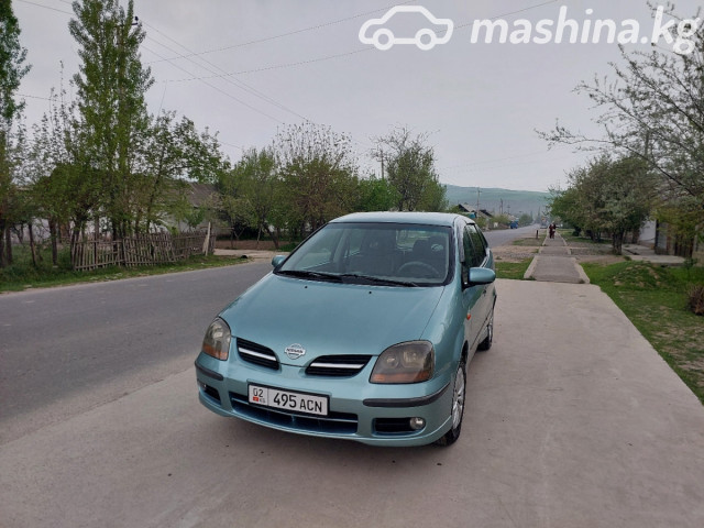 Nissan Almera Tino