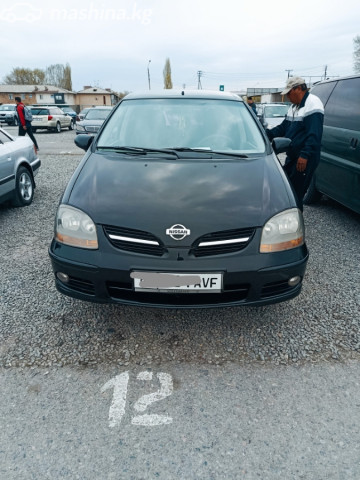 Nissan Almera Tino