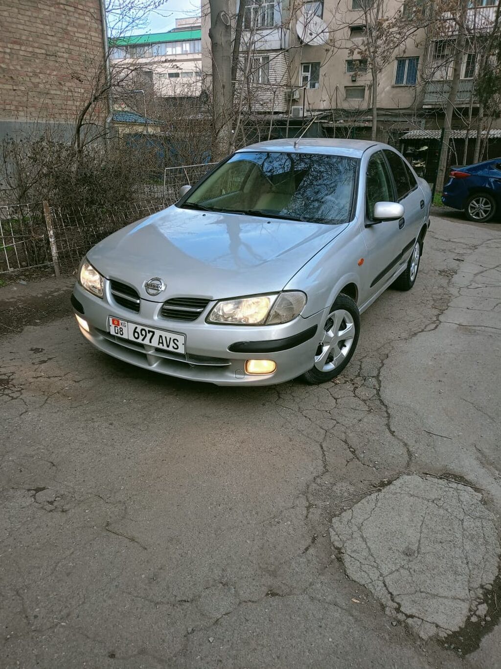 Nissan Almera