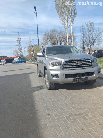 Toyota Sequoia
