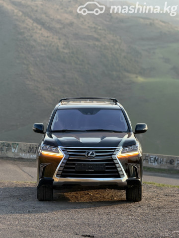 Lexus LX