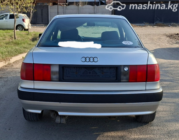 Audi 80