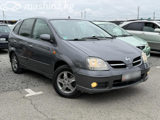 Nissan Almera Tino