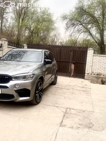 BMW X5 M