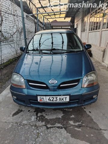 Nissan Almera Tino