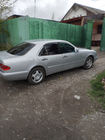 Mercedes-Benz E-Класс