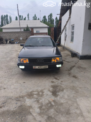 Audi 100