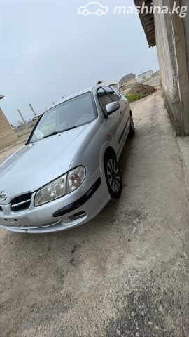 Nissan Almera