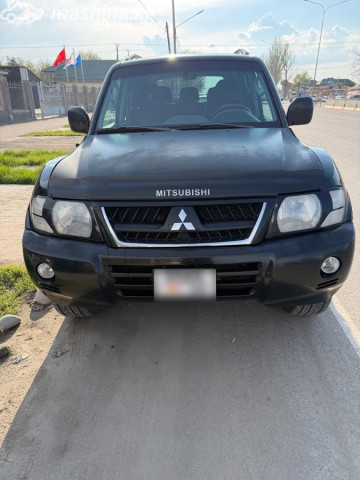Mitsubishi Montero