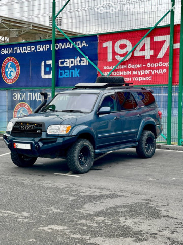 Toyota Sequoia