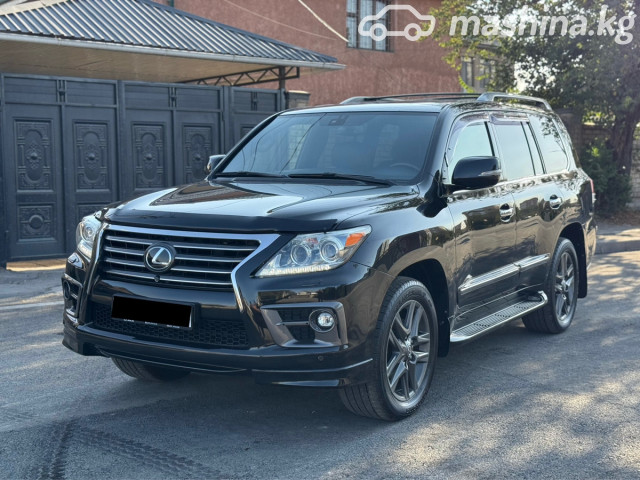 Lexus LX