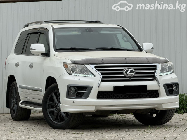 Lexus LX