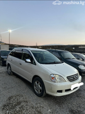 Toyota Nadia